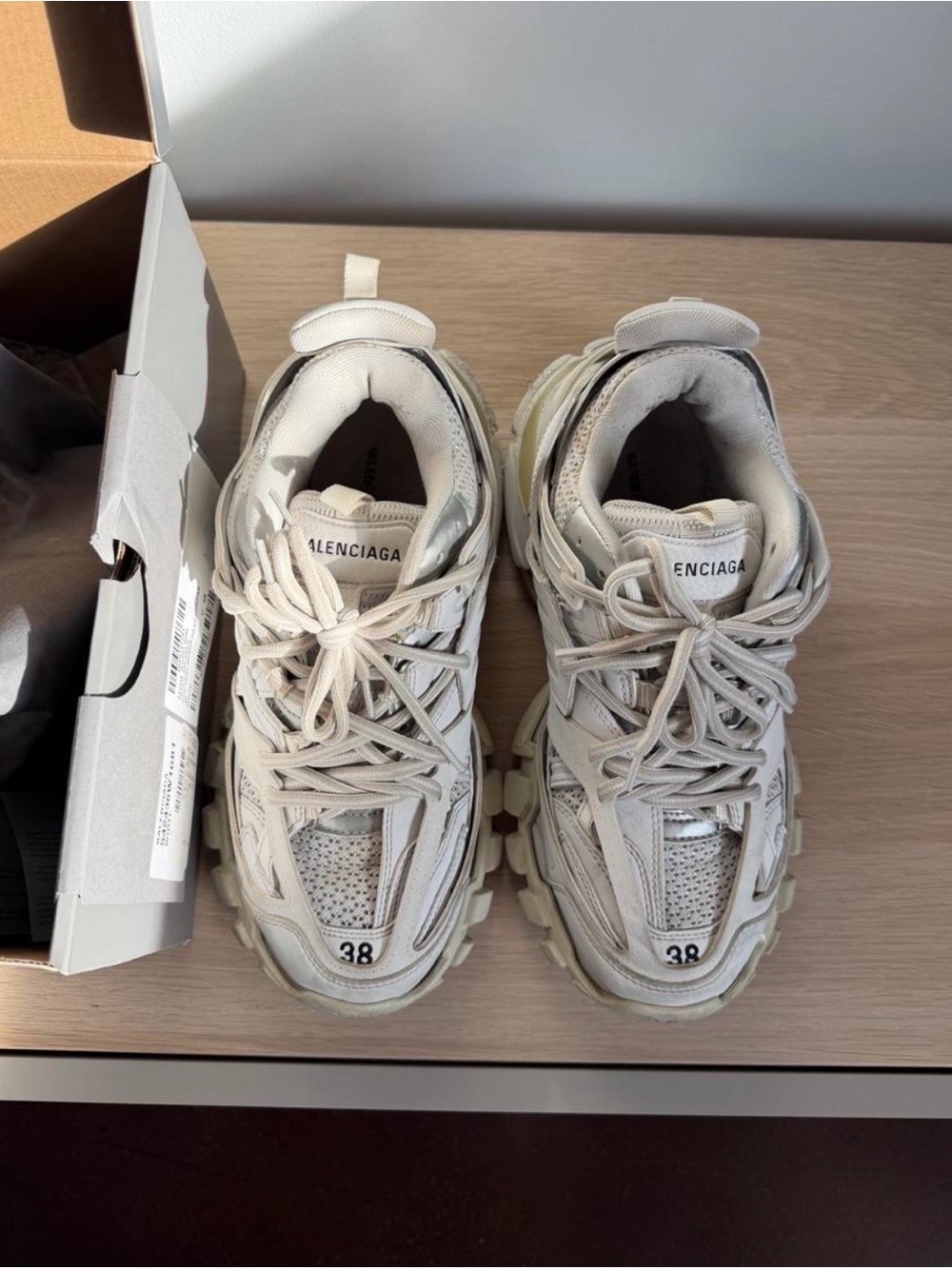 Balenciaga Women's White/Beige Track Sneaker